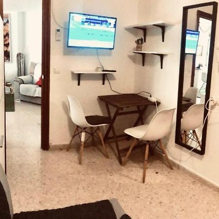 Low Cost Room Malaga Exterior photo